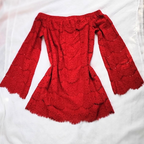 NWOT! Love, Fire Red Lace Women's Top/Dress Size Small - Picture 1 of 7